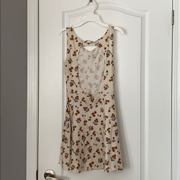 Brandy Melville Dress - Picture 2 of 2
